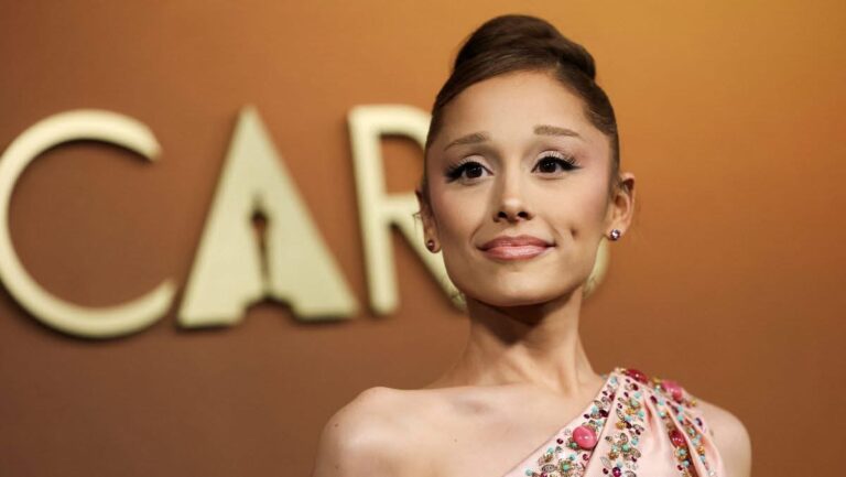 Ariana Grande Tests Positive for COVID-19 After Appearance on The Tonight Show…
