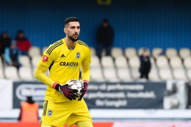 Breaking News: Slobozia îi pierde pe foștii jucători de la FCU Craiova, Ionuț Gurău și Radu Negru!……