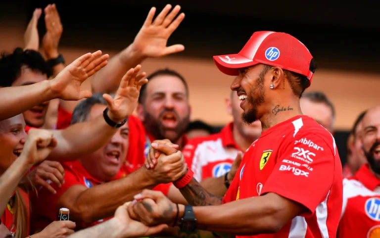 Five Reasons Lewis Hamilton Can Win a Record-Breaking Eighth Formula 1 World Title..